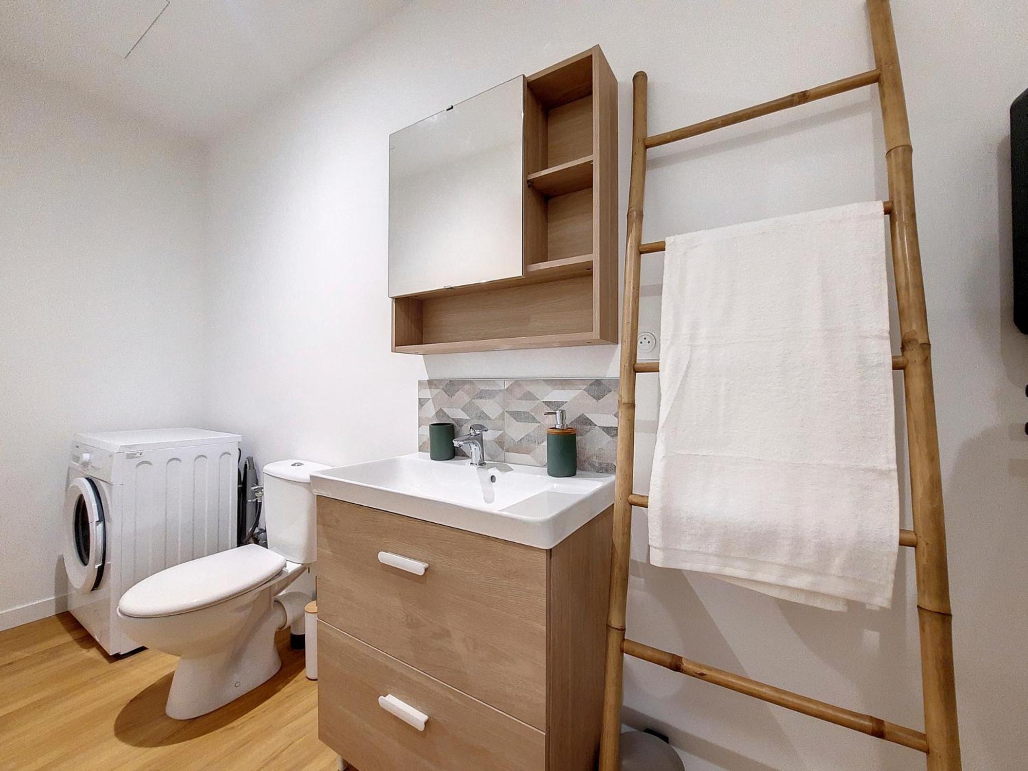 Le Nordique - 2 Chambres - Fibre Wifi - Netflix - Menage Inclus تارْب المظهر الخارجي الصورة